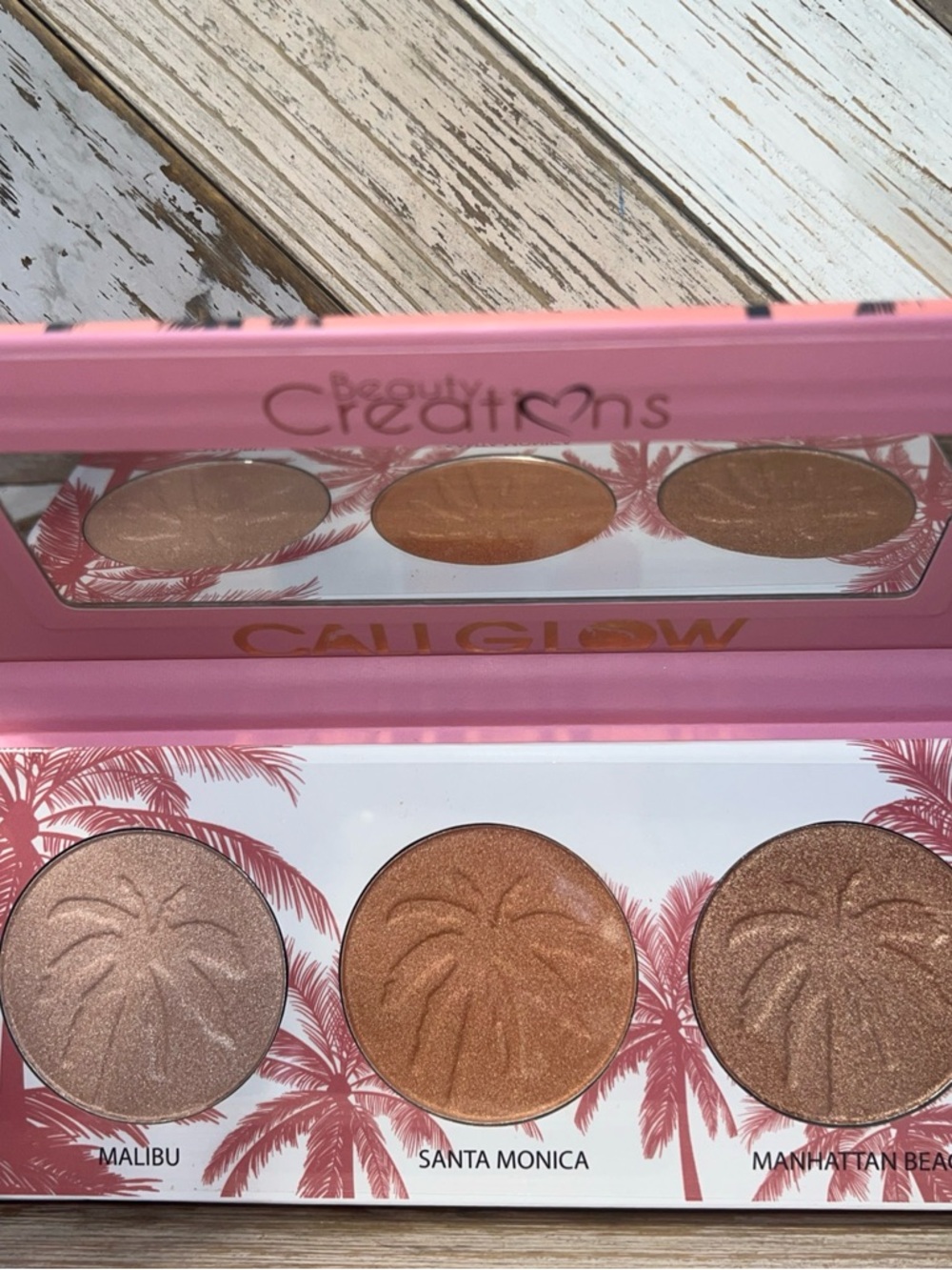 Beauty Creations Cali Glow Highlighter Trio - Champagne, Bronze & Deep Bronze